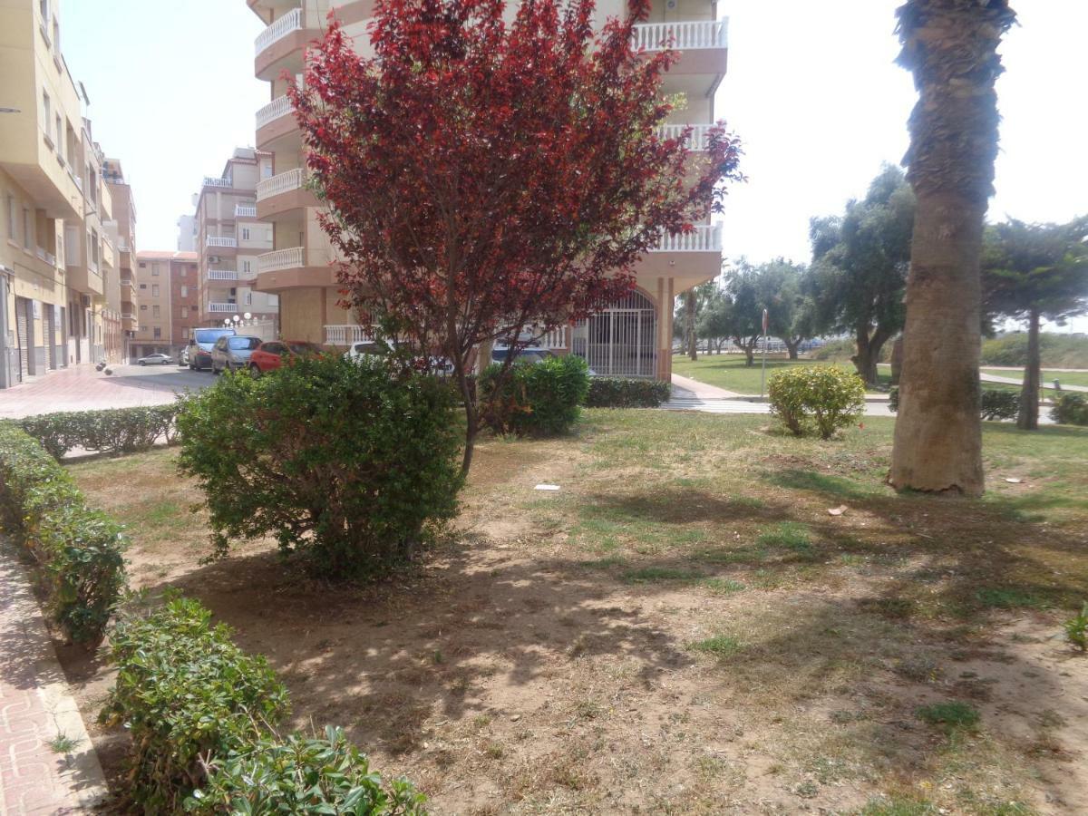 Apartament Ricardo La Mata Торрев'єха Екстер'єр фото